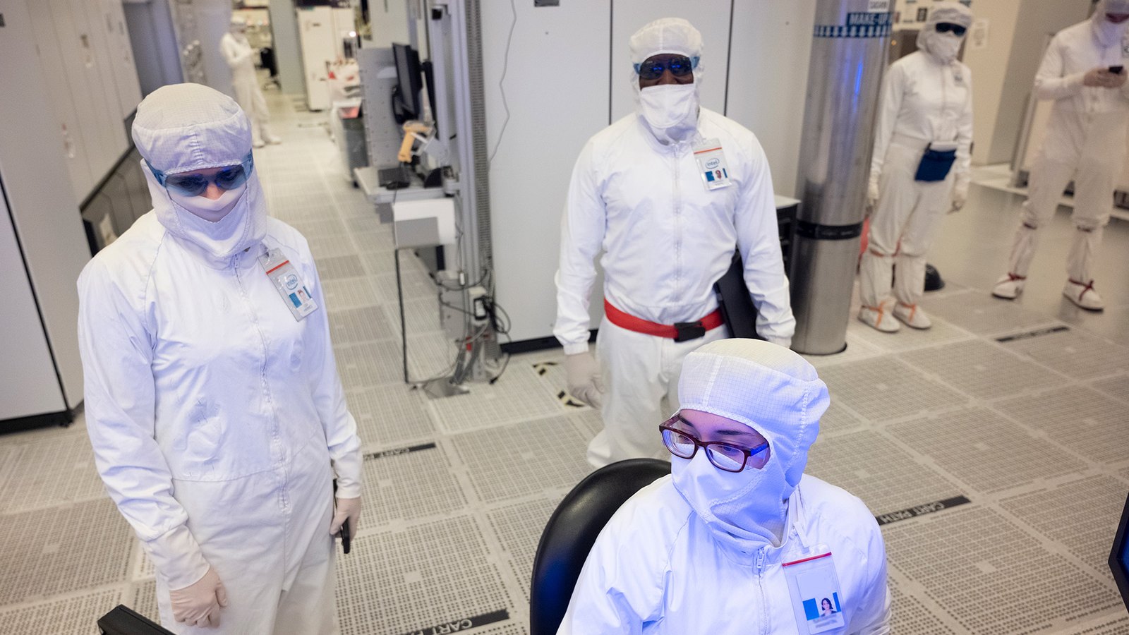 Intel sets internal-foundry model for first quarter of 2024